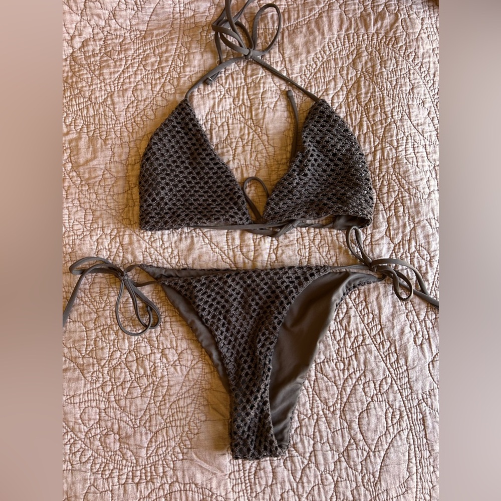Garage crochet brown bikini